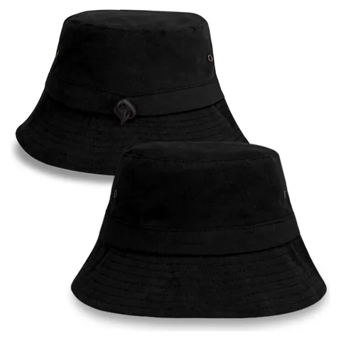 Explore Bucket Hat black