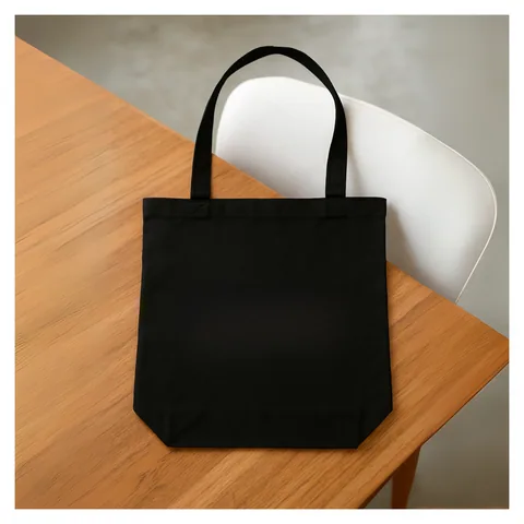 Willow Coloured Tote in Black