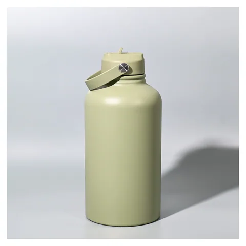 Byron 1.8L Drink Bottle in Olive