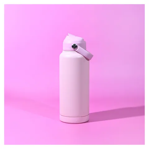 The Holly 1 Litre Ceramic Lined Bottles in Pink